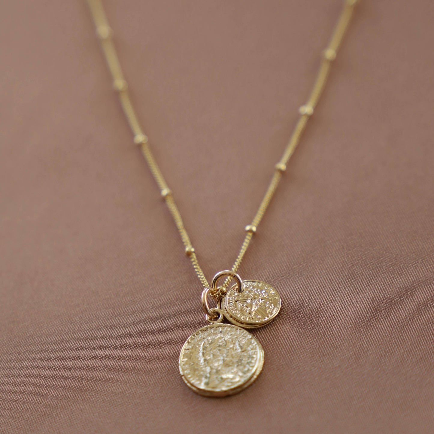Queen Elizabeth Coin Charm Necklace Gold